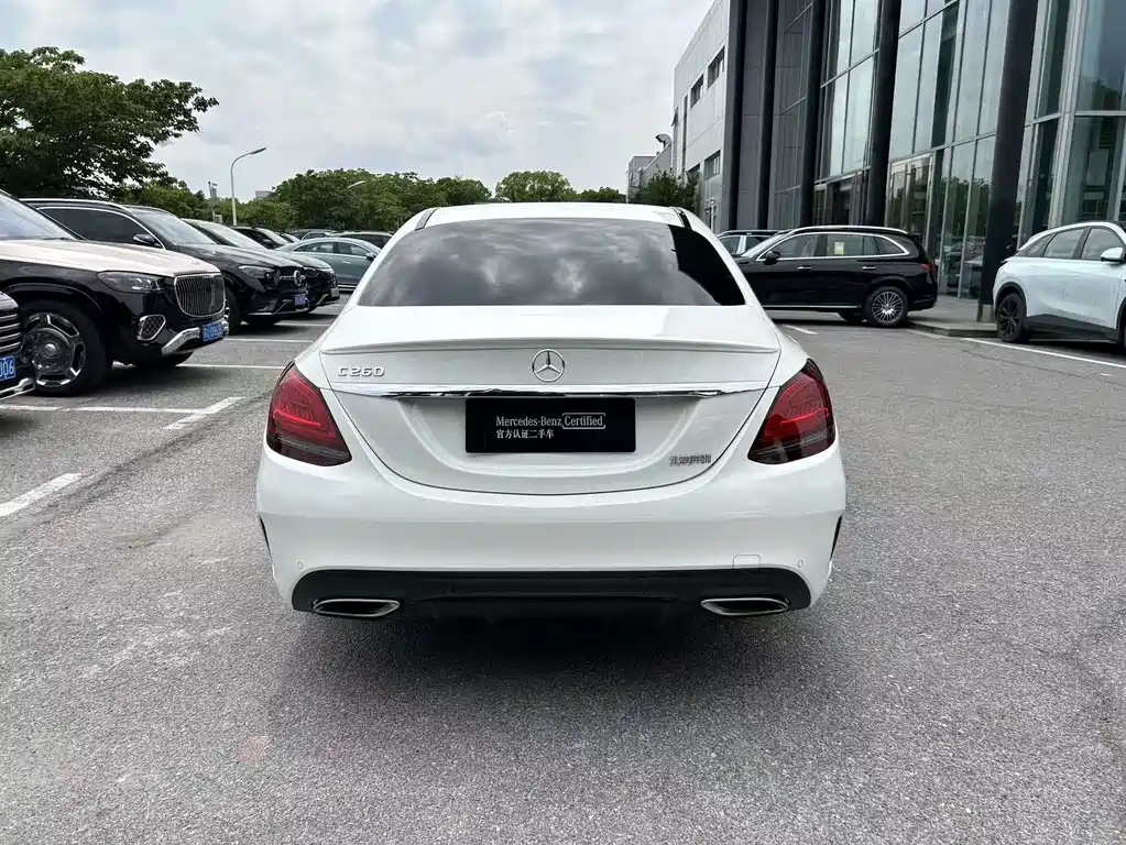 Mercedes-Benz C-Class 2018