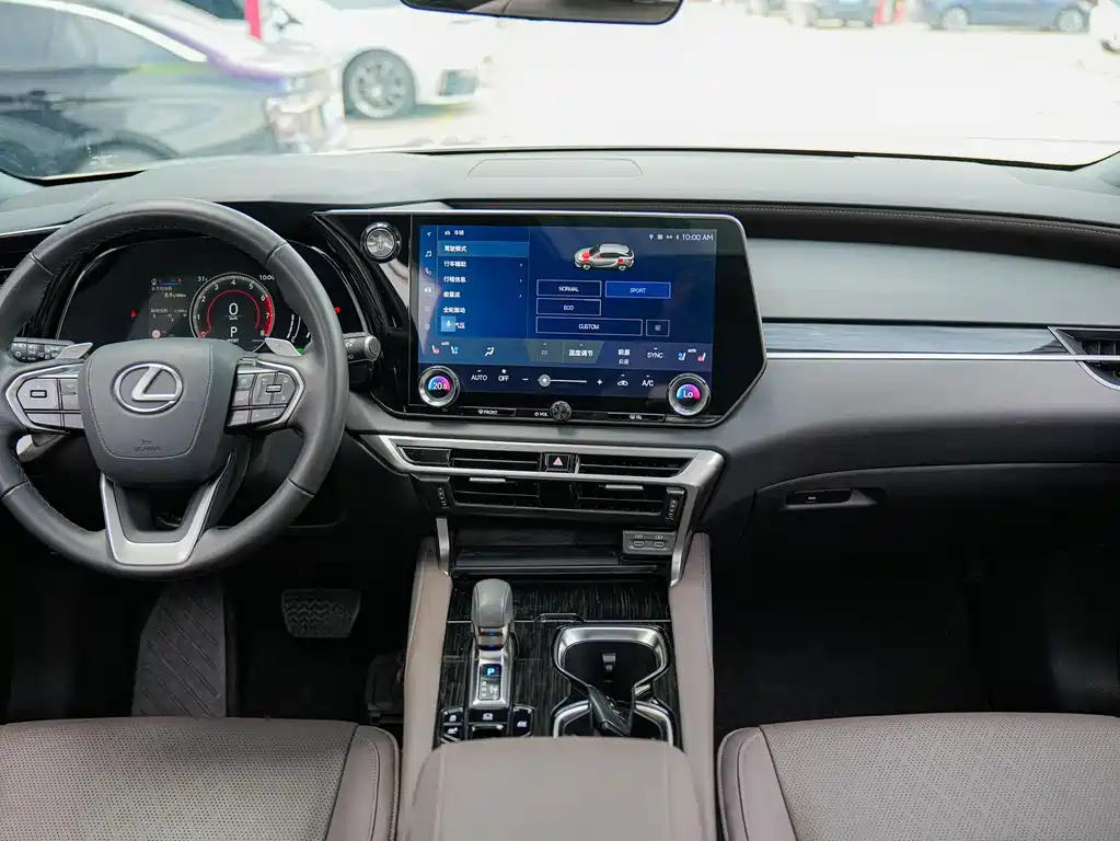 Lexus RX 2023 — фото 17