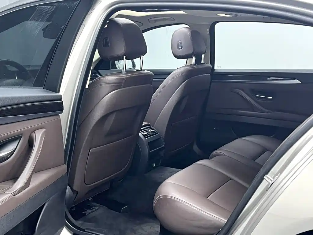 BMW 5 Series 2015