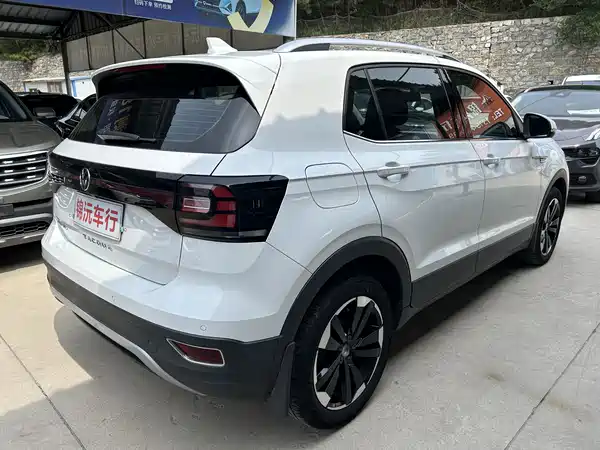 Volkswagen Tacqua 2021
