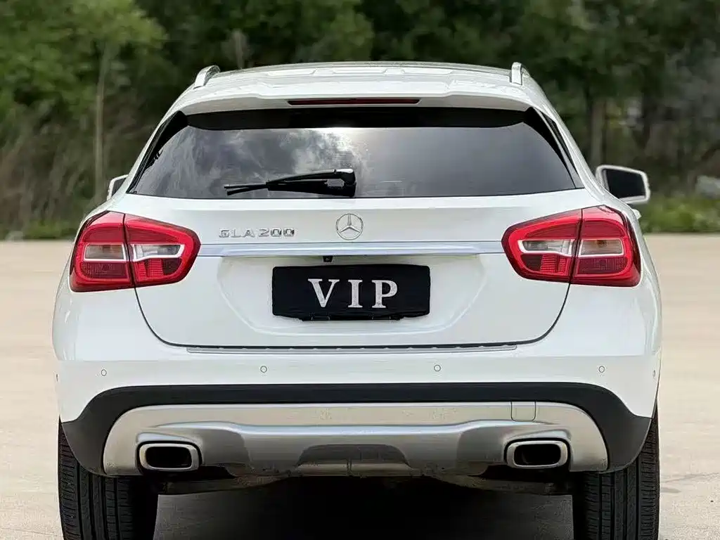 Mercedes-Benz GLA 2015