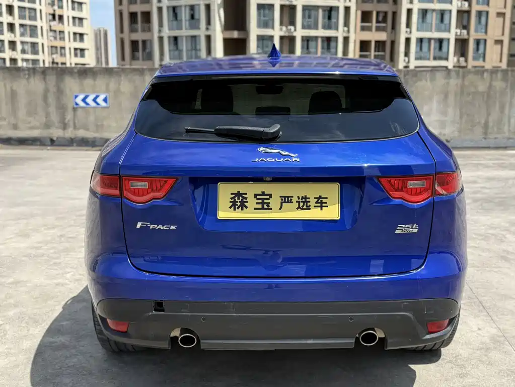 Jaguar F-PACE 2019