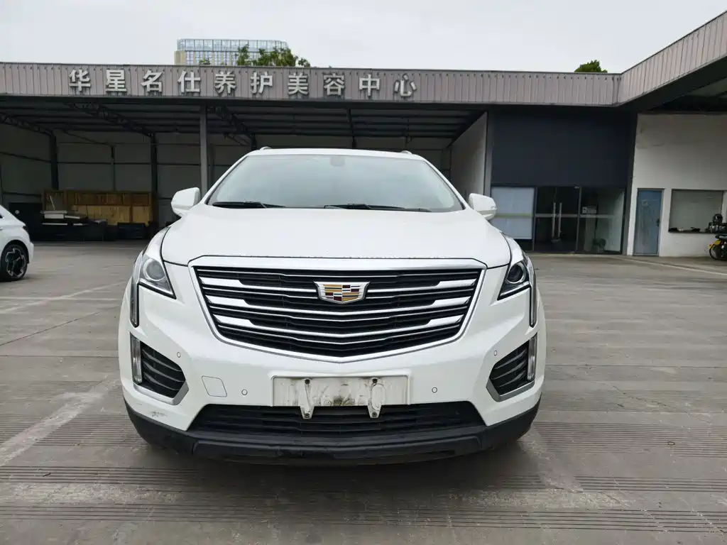 Cadillac XT5 2018 — фото 3