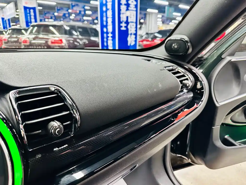 MINI JCW CLUBMAN 2019 — фото 38