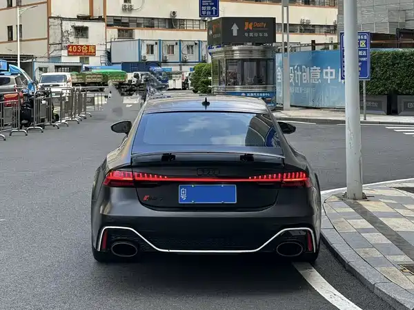 Audi RS 7 2021