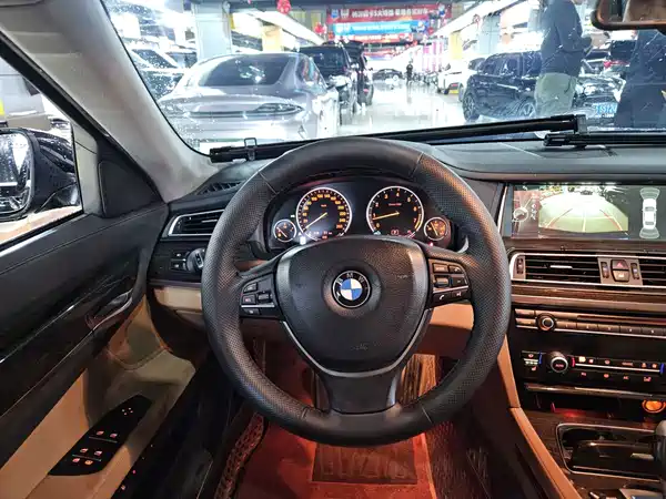 BMW 7 Series 2013