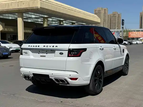 Land Rover Range Rover Sport 2015