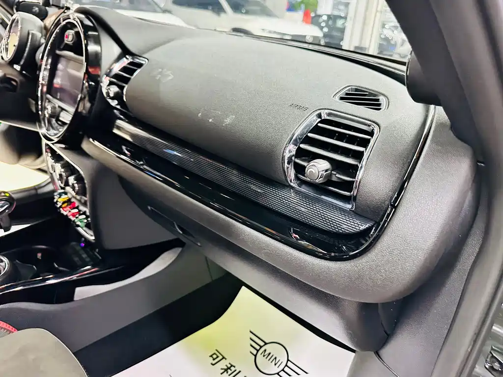MINI JCW CLUBMAN 2019 — фото 35