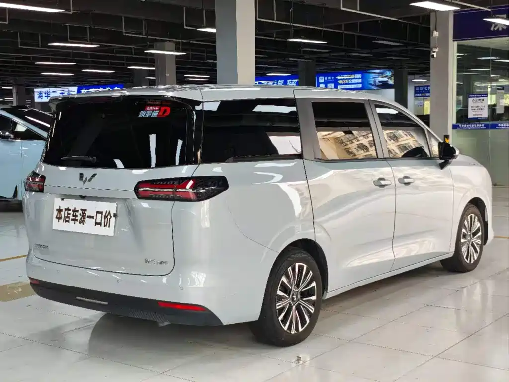 Wuling Starlight 730 New Energy 2025 — фото 14