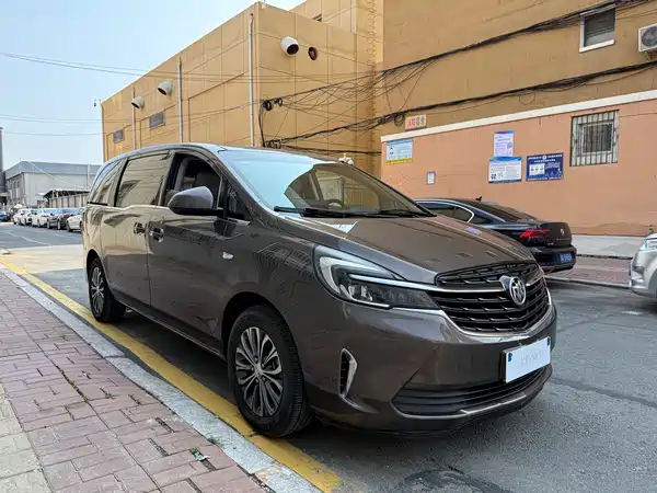 Buick GL8 2021