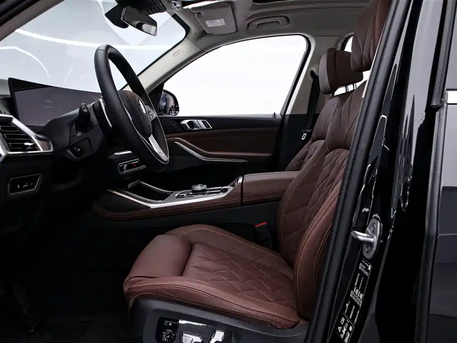BMW X7 2024 — фото 12