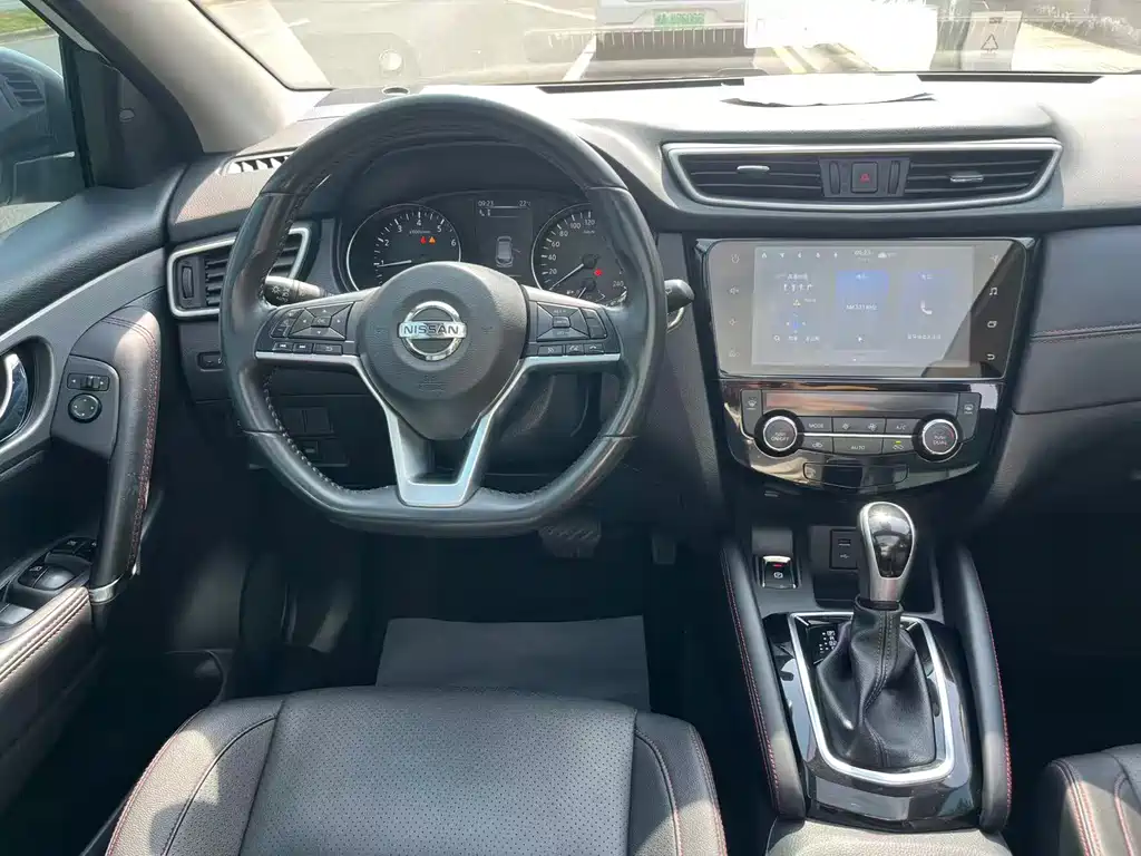 Nissan Qashqai 2023 — фото 11