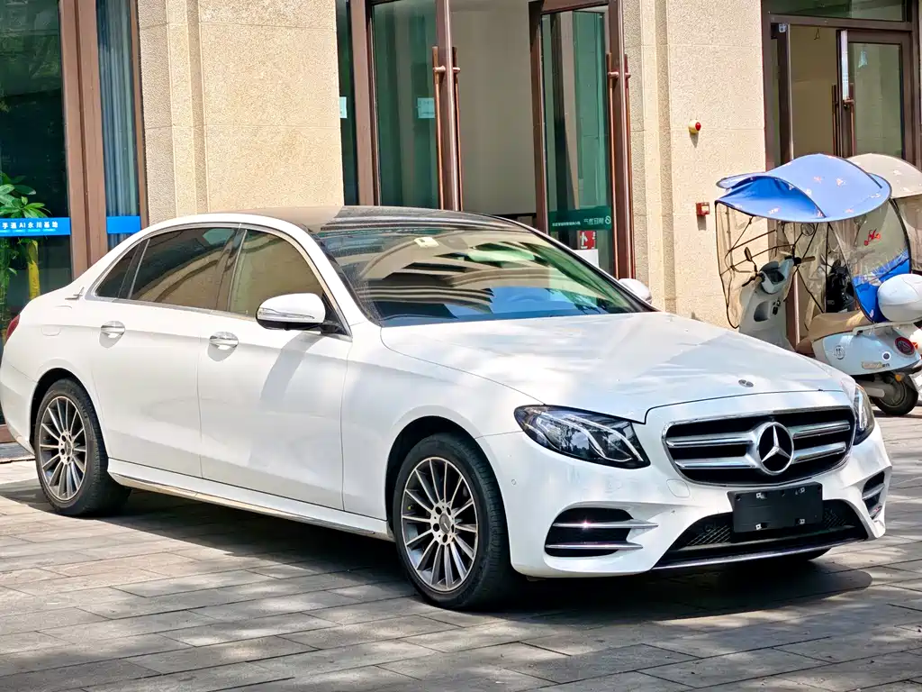 Mercedes-Benz E-Class 2019 — фото 3