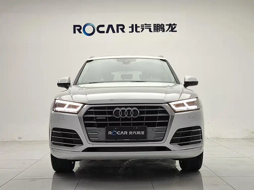 Audi Q5L 2019
