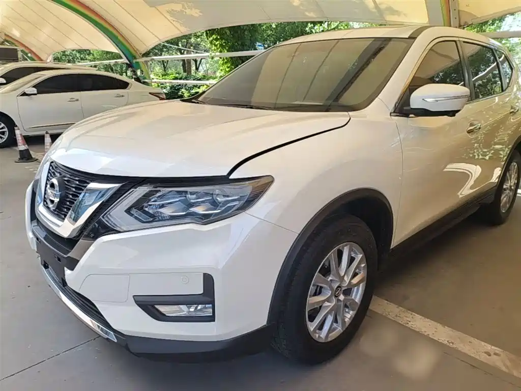Nissan X-Trail 2025 — фото 1
