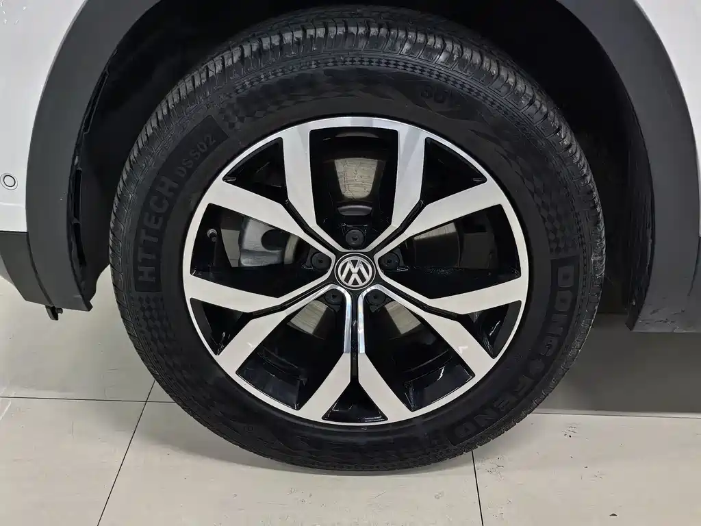 Volkswagen Teramont 2018 — фото 17