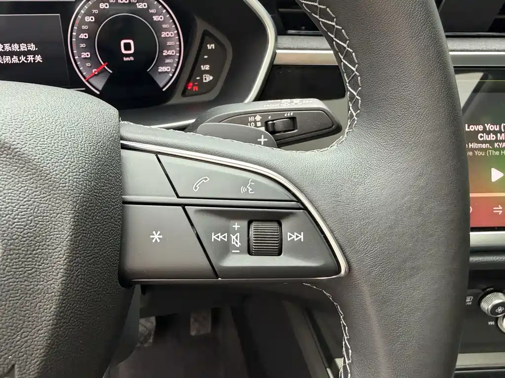 Audi Q3 2022 — фото 17