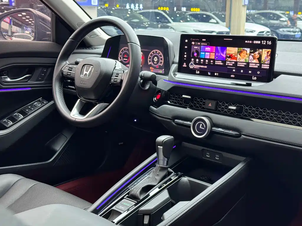 Honda Accord 2024 — фото 18