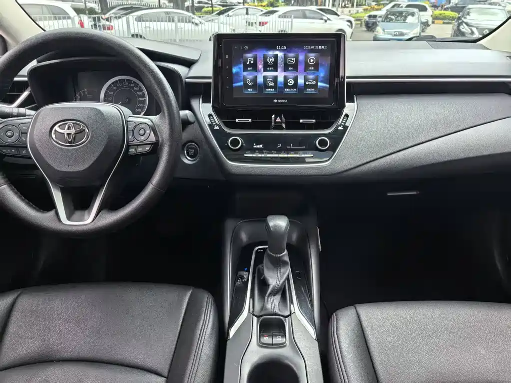 Toyota Corolla 2020 — фото 18