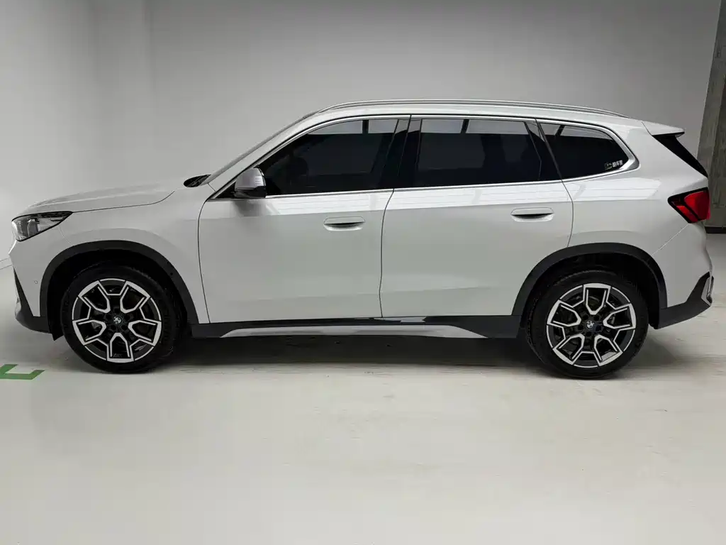 BMW X1 2024 — фото 9