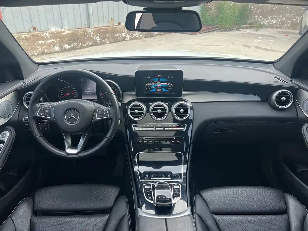 Mercedes-Benz GLC 2018