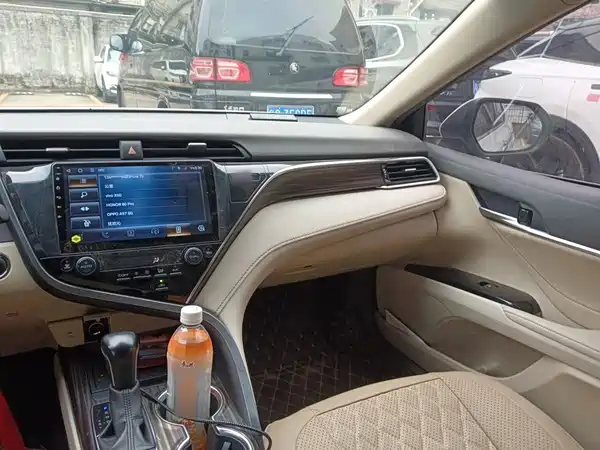 Toyota Camry 2018