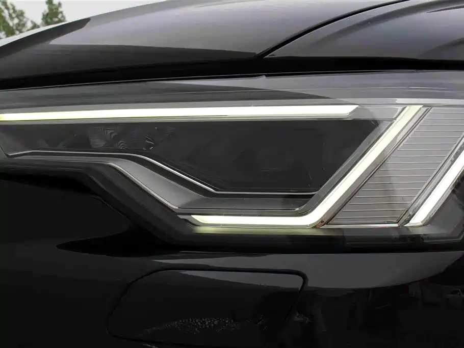 Audi A6L 2021 — фото 8