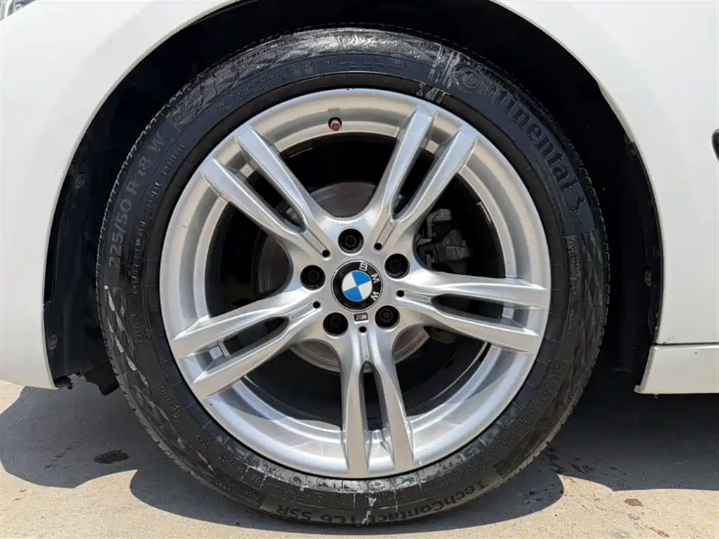 BMW 3 Series GT 2019 — фото 24