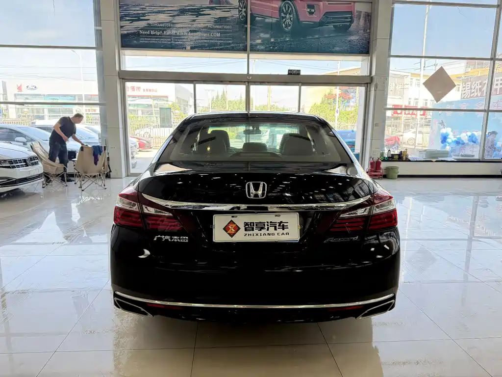 Honda Accord 2017 — фото 5