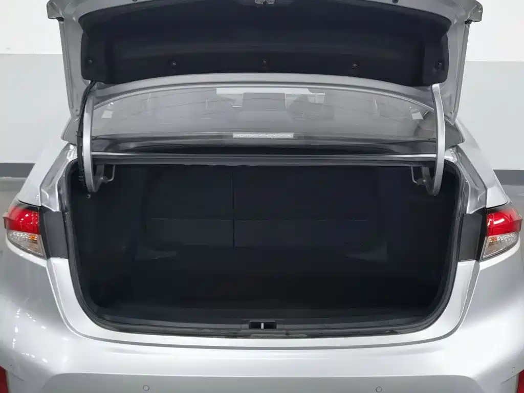 Toyota Levin 2022 — фото 16