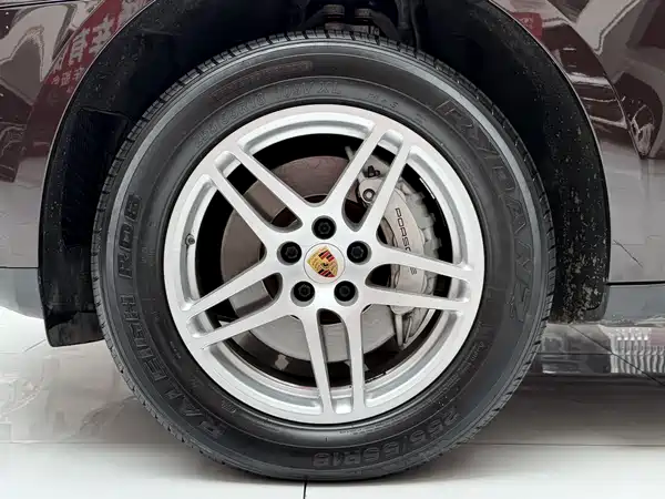 Porsche Macan 2017