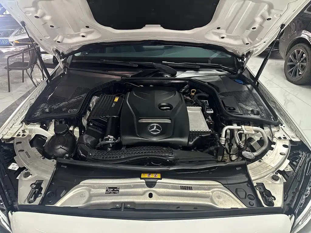 Mercedes-Benz C-Class 2018 — фото 9