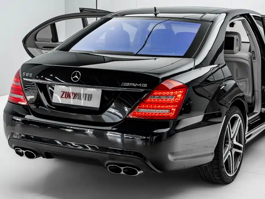 Mercedes-Benz S-Class AMG 2010 — фото 47
