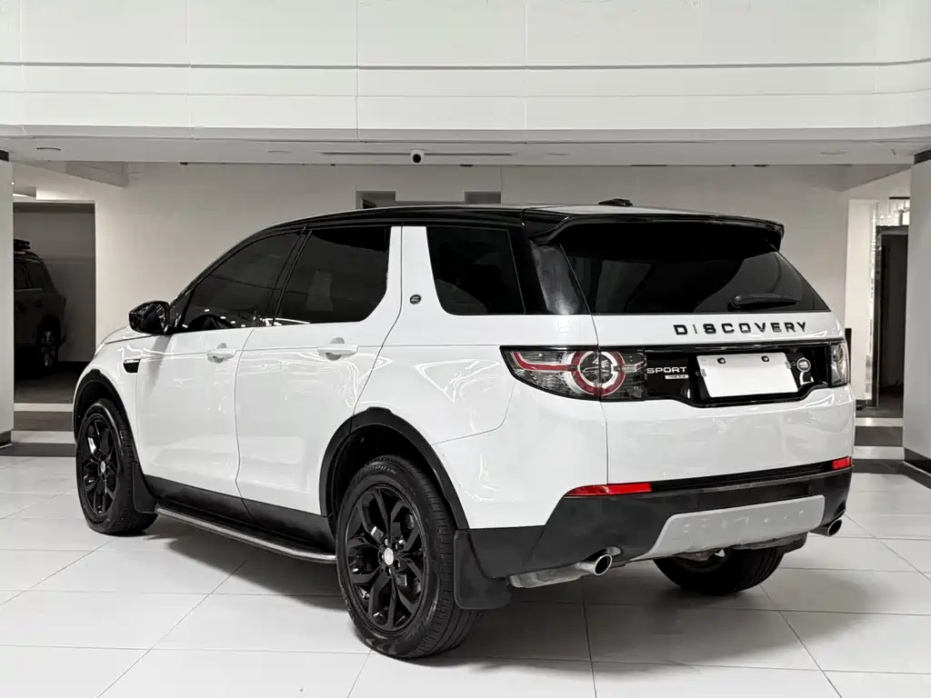 Land Rover Discovery Sport 2016 — фото 12