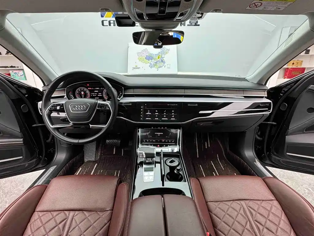 Audi A8 2023 — фото 10