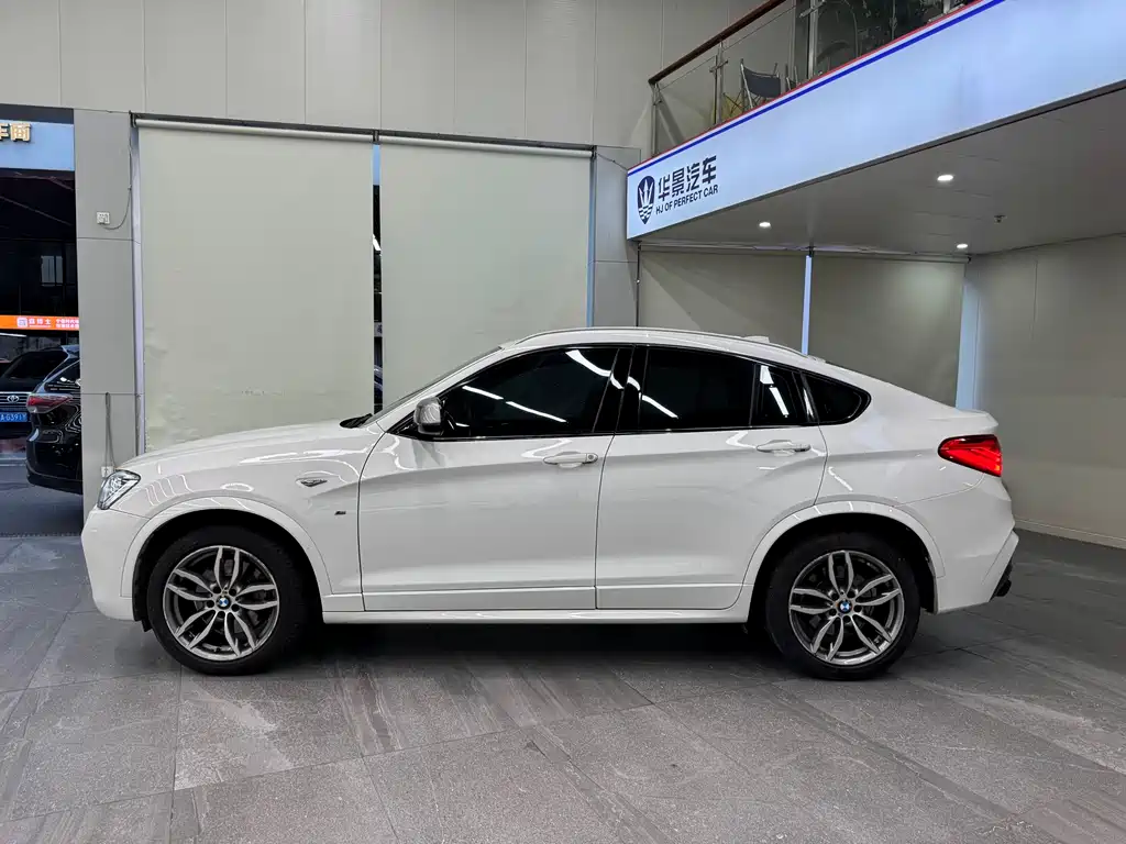 BMW X4 2019 — фото 8