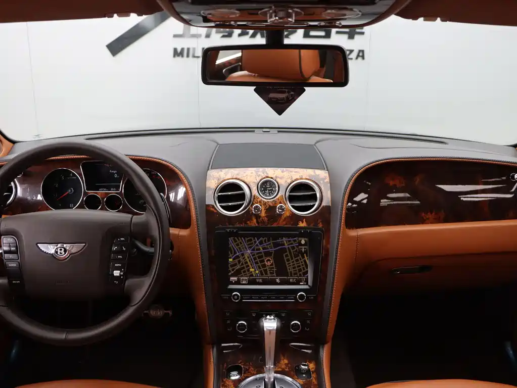 Bentley Flying Spur 2014 — фото 14