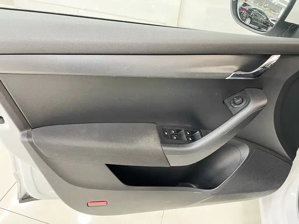 Skoda Octavia 2019 — фото 14