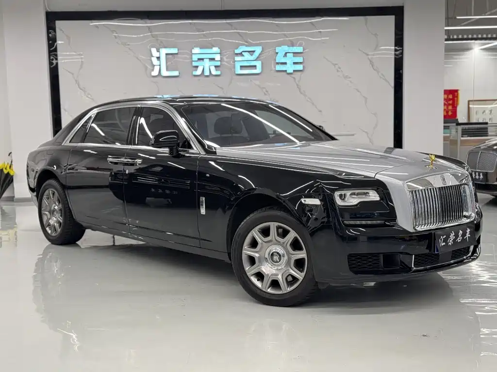 Rolls-Royce Ghost 2018 — фото 3