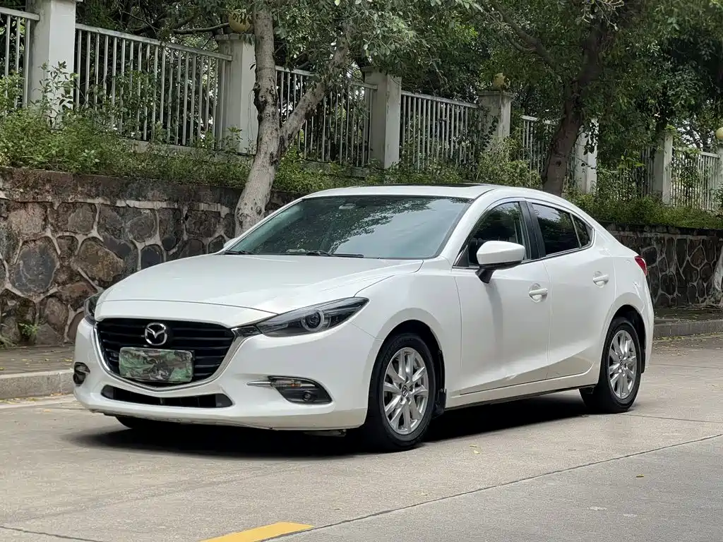 Mazda 3 Axela 2018