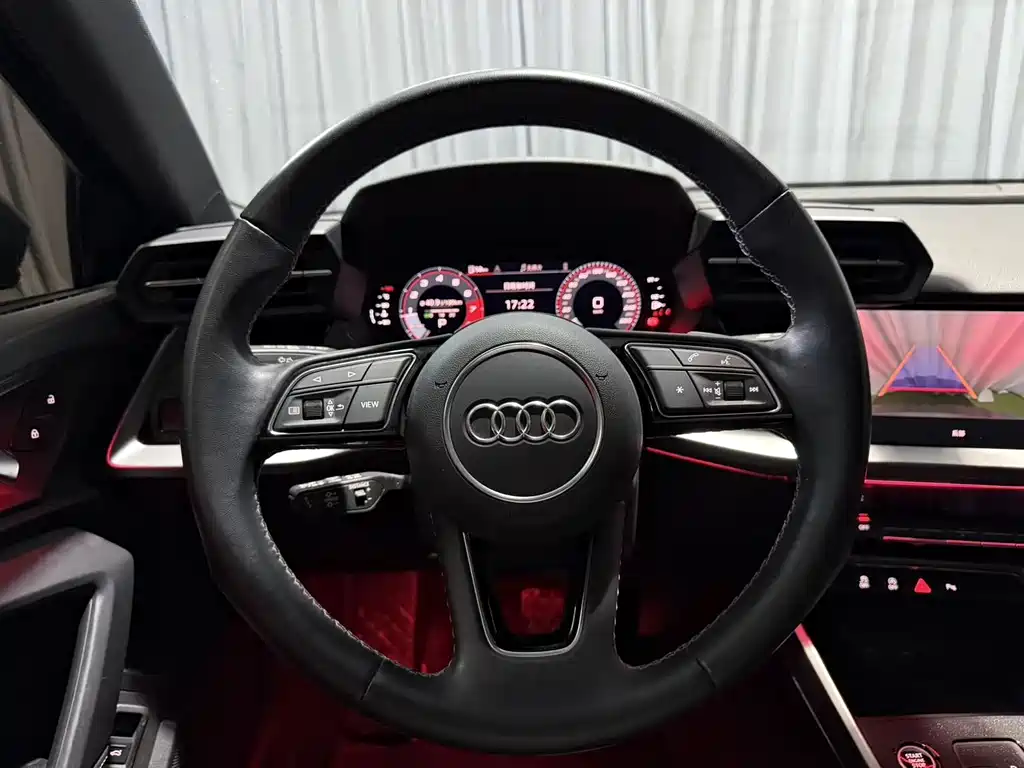 Audi A3 2023 — фото 13