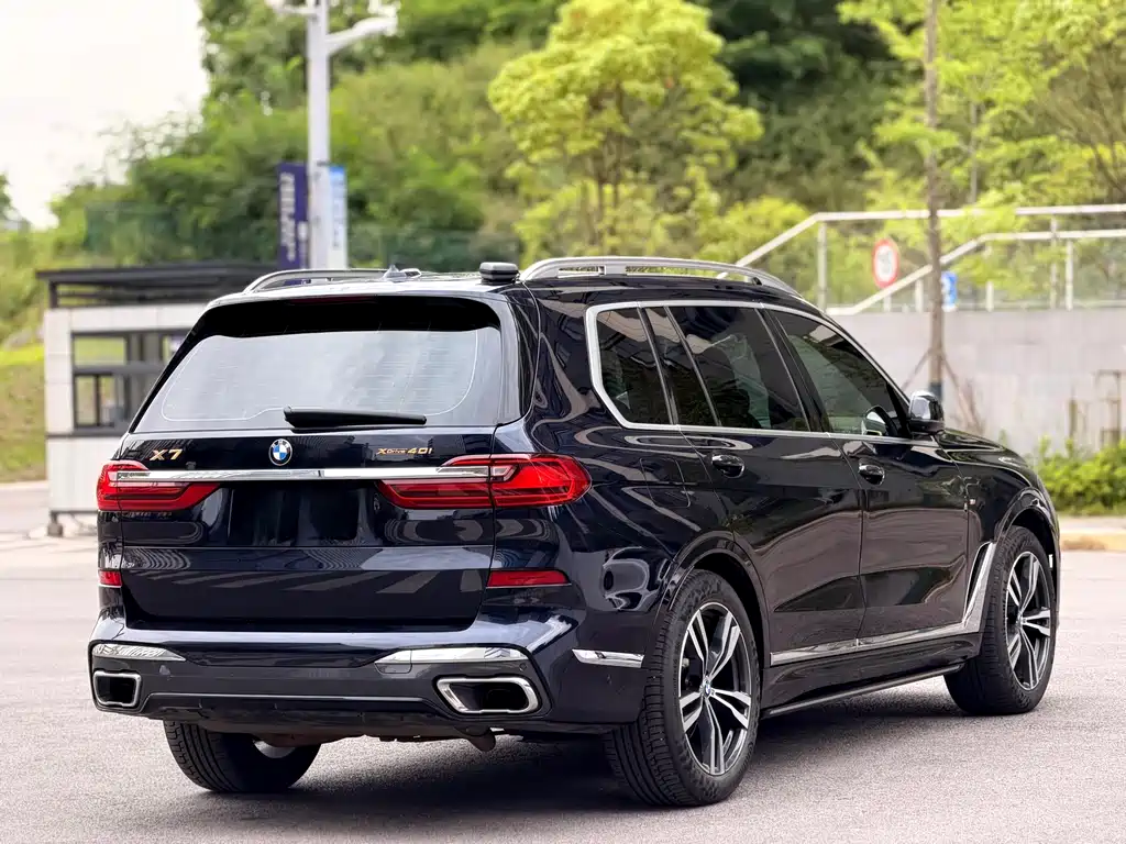 BMW X7 2022 — фото 9
