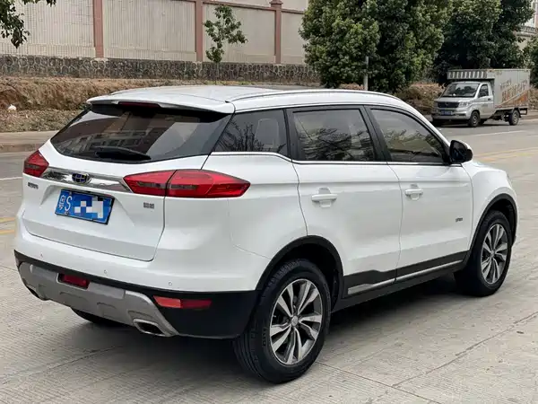 Geely Boyue 2018