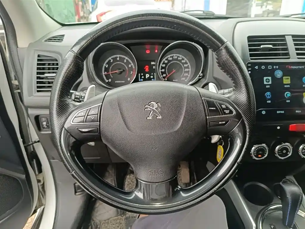 Peugeot 4008 2017 — фото 10