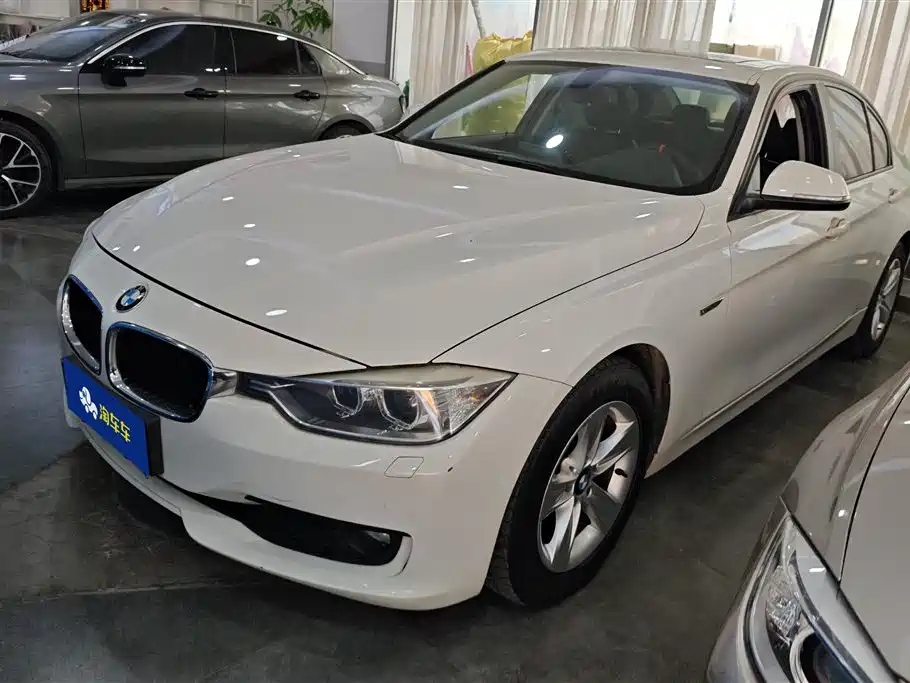 BMW 3 Series 2015 — фото 1