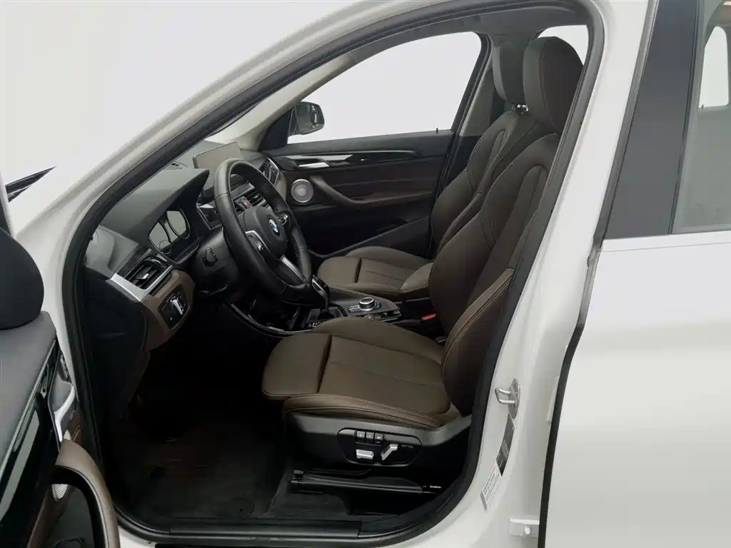 BMW X1 2021 — фото 10