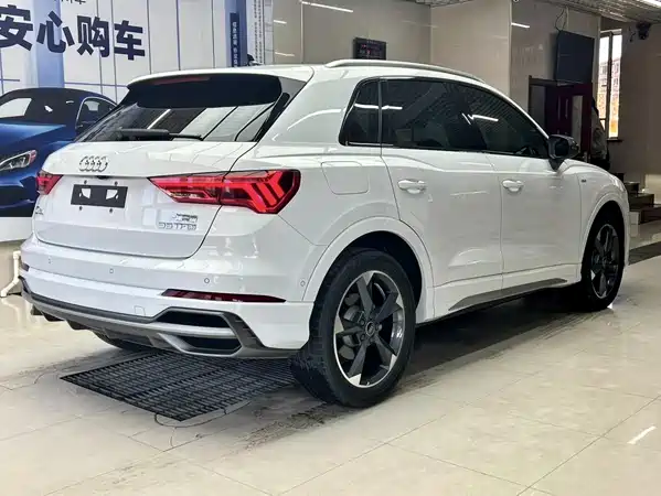 Audi Q3 2022