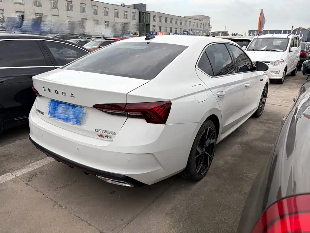 Skoda Octavia 2021