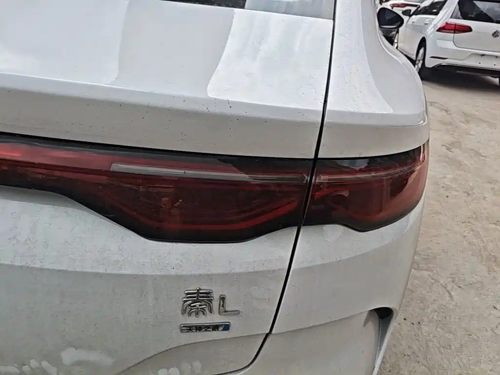 BYD Qin L 2026 — фото 8