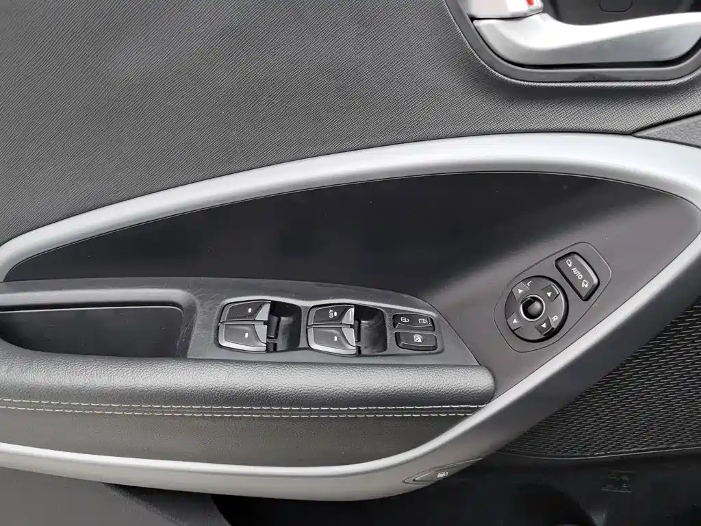 Hyundai Santa Fe 2019 — фото 9
